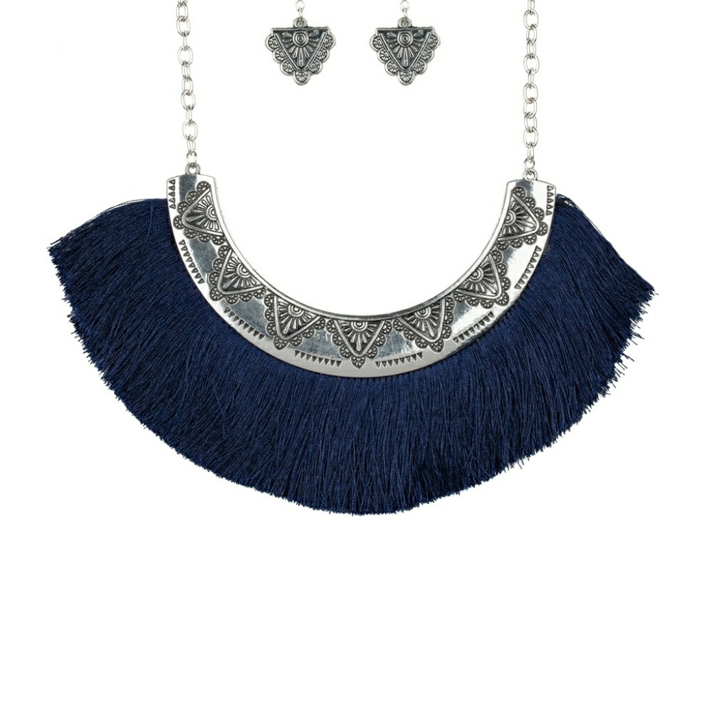 Kewelry@paparazziaccessories.com/193786